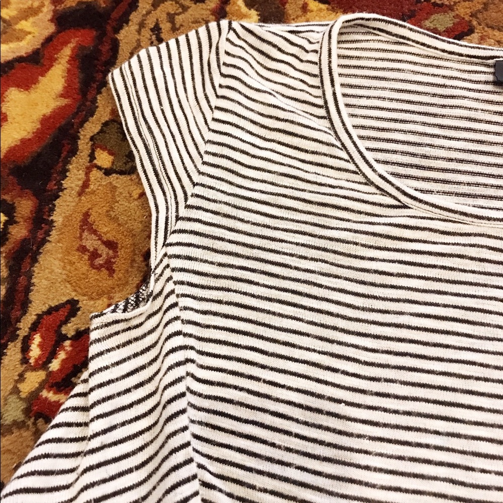 Mossimo Top - Picture 5 of 5